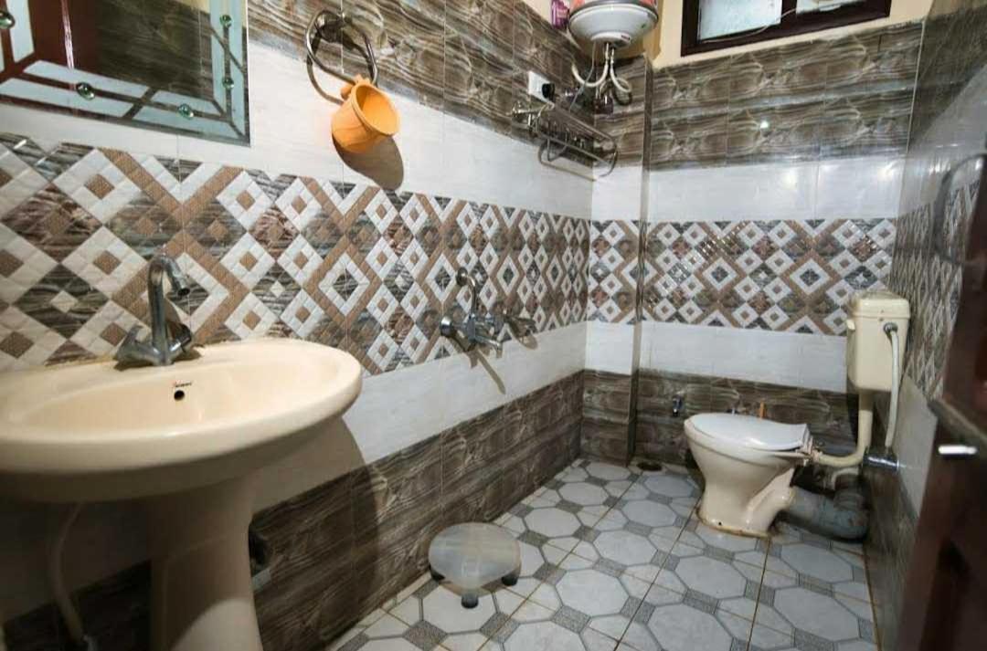 Hotel O New Shushant Regency Shimla Ngoại thất bức ảnh