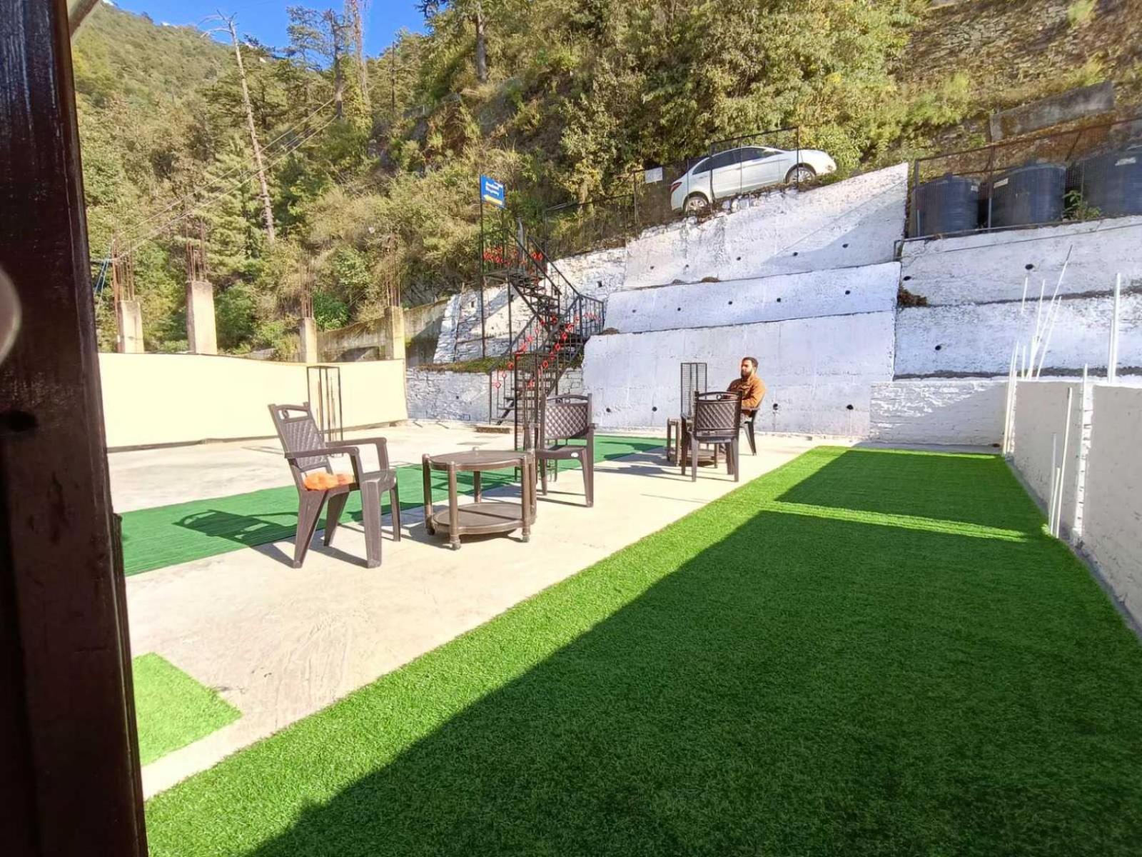 Hotel O New Shushant Regency Shimla Ngoại thất bức ảnh